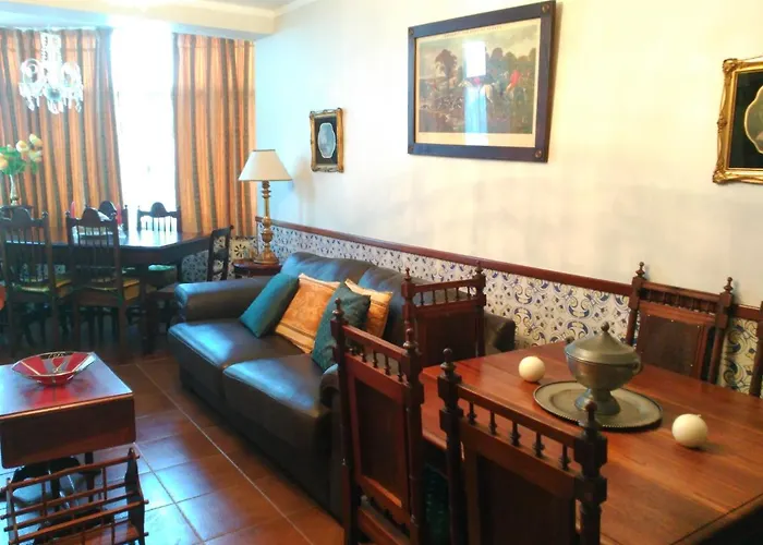 Apartamento No Coração Da Aldeia Atouguia Da Baleia