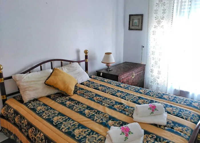 Apartamento No Coração Da Aldeia Atouguia Da Baleia